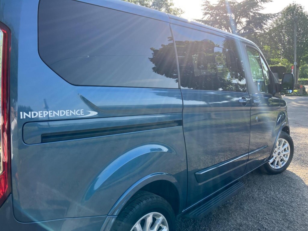 FORD TOURNEO CUSTOM