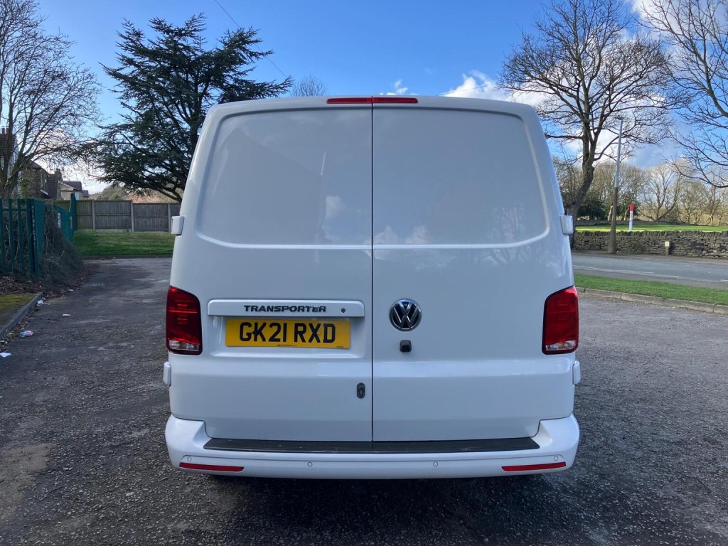 VOLKSWAGEN TRANSPORTER
