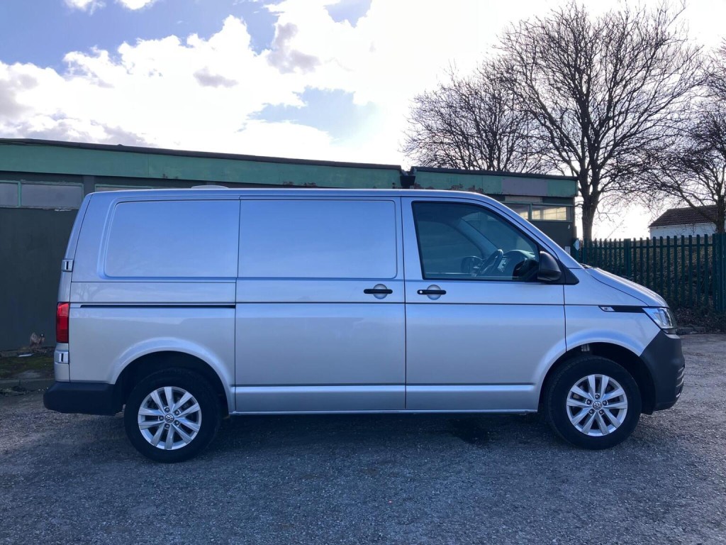VOLKSWAGEN TRANSPORTER
