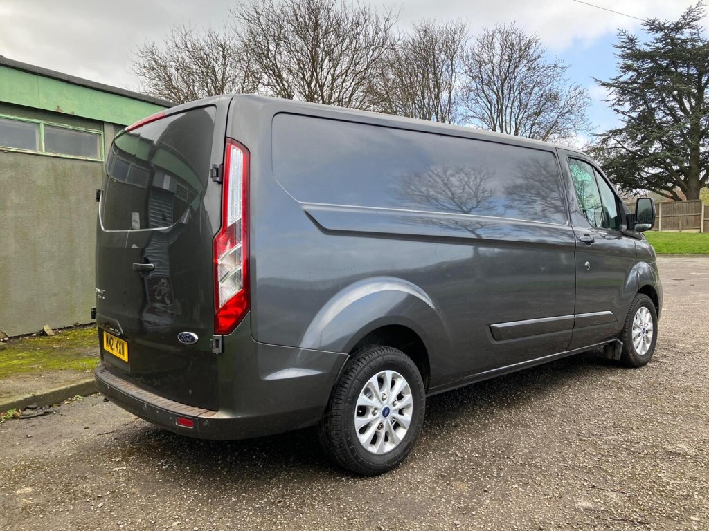 FORD TRANSIT CUSTOM