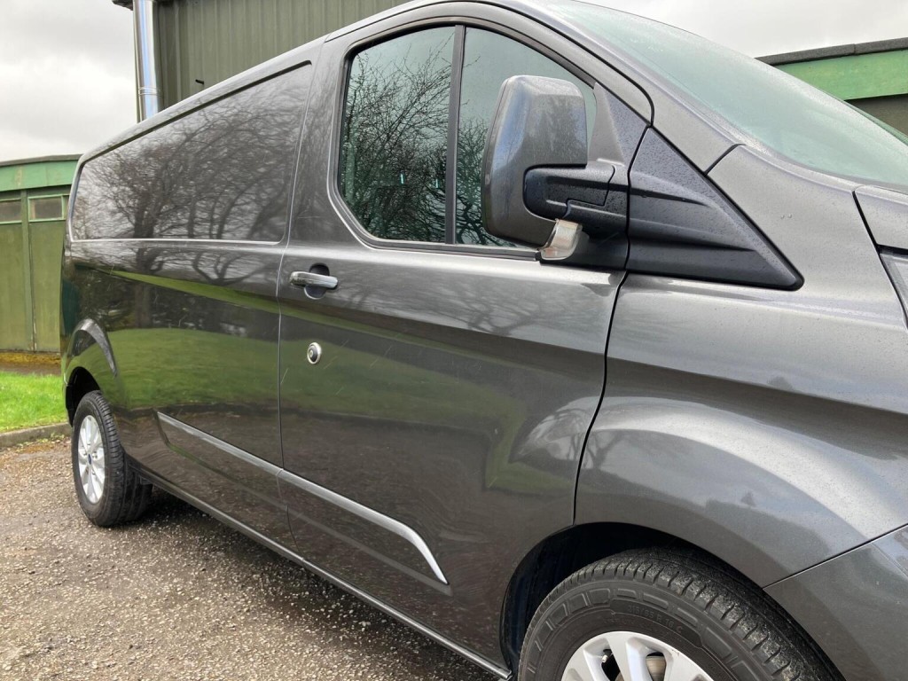 FORD TRANSIT CUSTOM