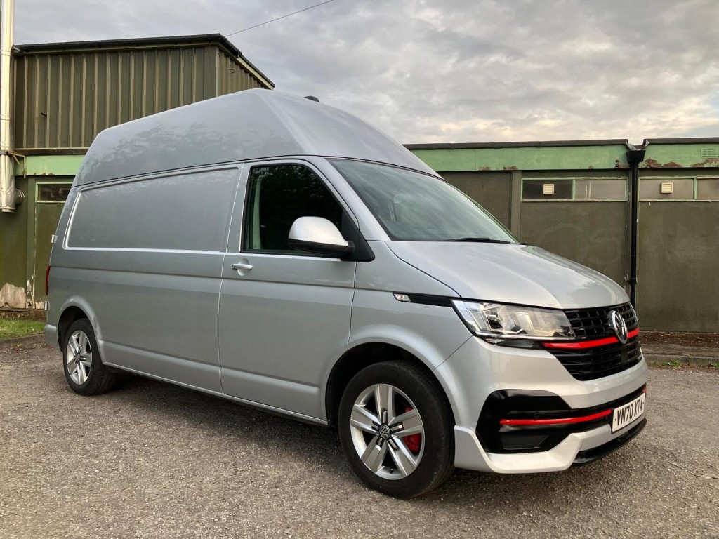 VOLKSWAGEN TRANSPORTER