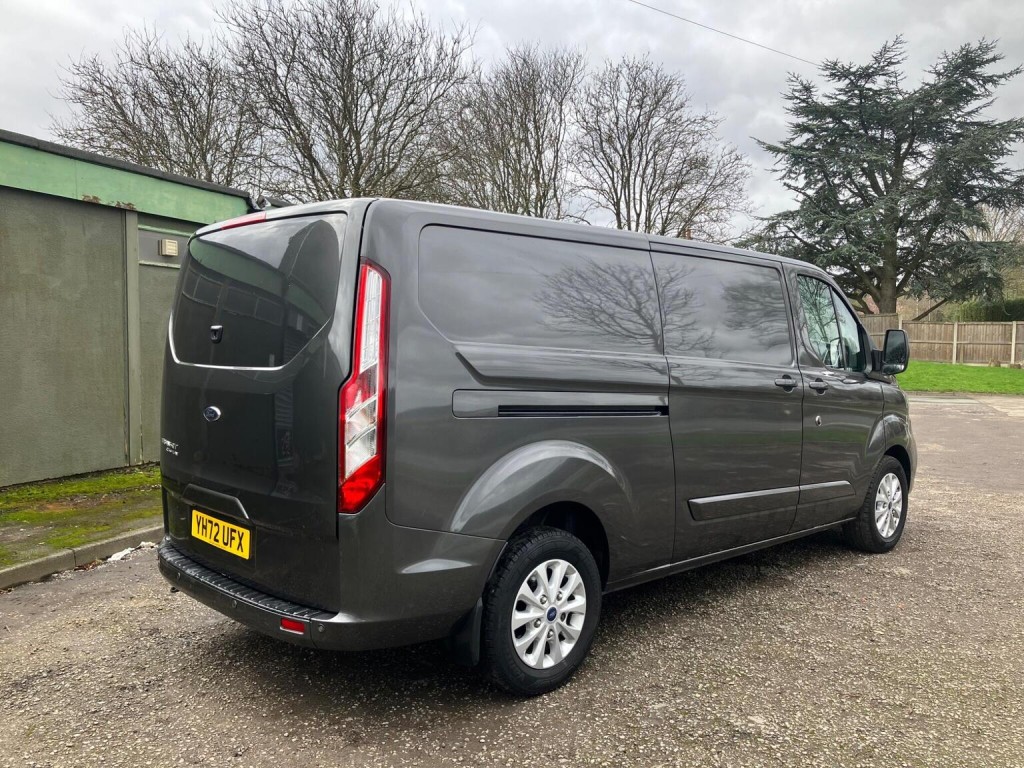 FORD TRANSIT CUSTOM