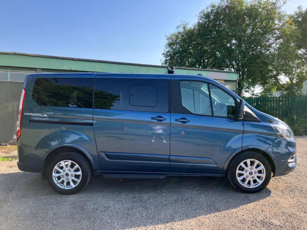 FORD TOURNEO CUSTOM