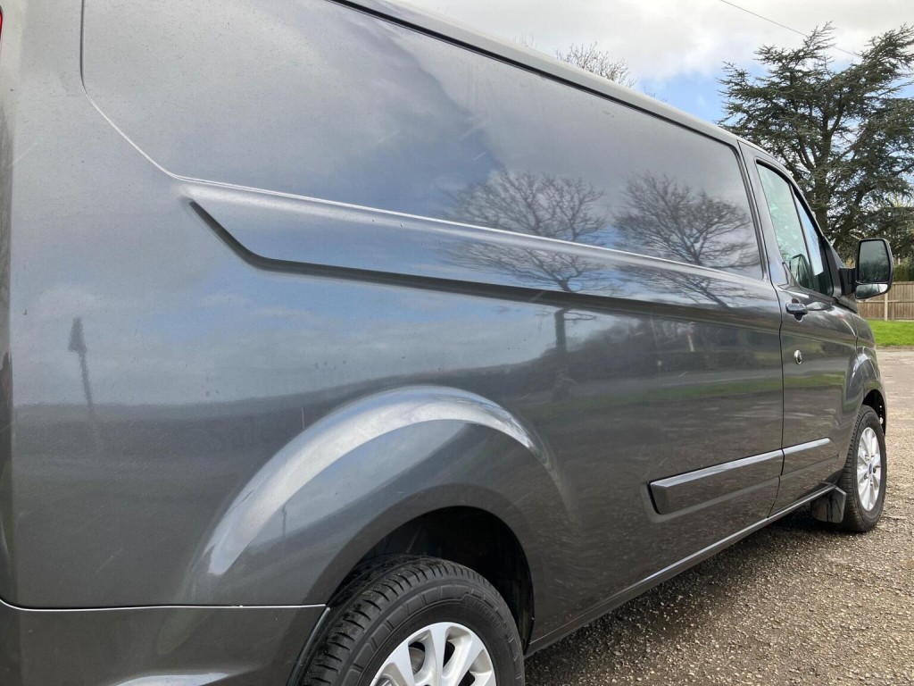 FORD TRANSIT CUSTOM