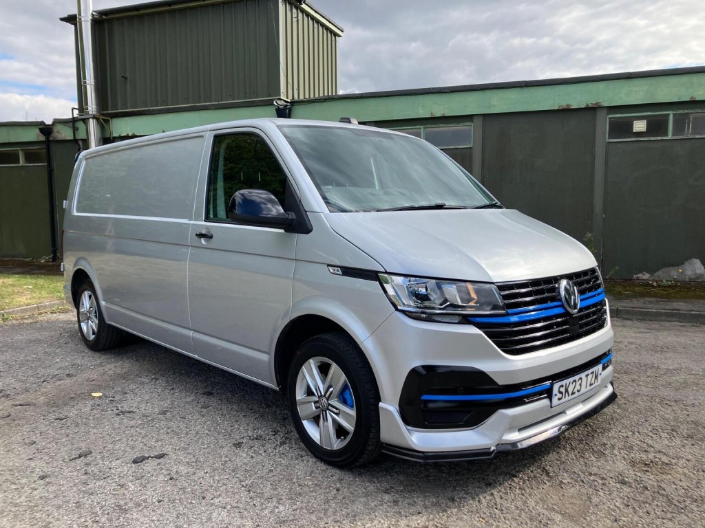 VOLKSWAGEN TRANSPORTER