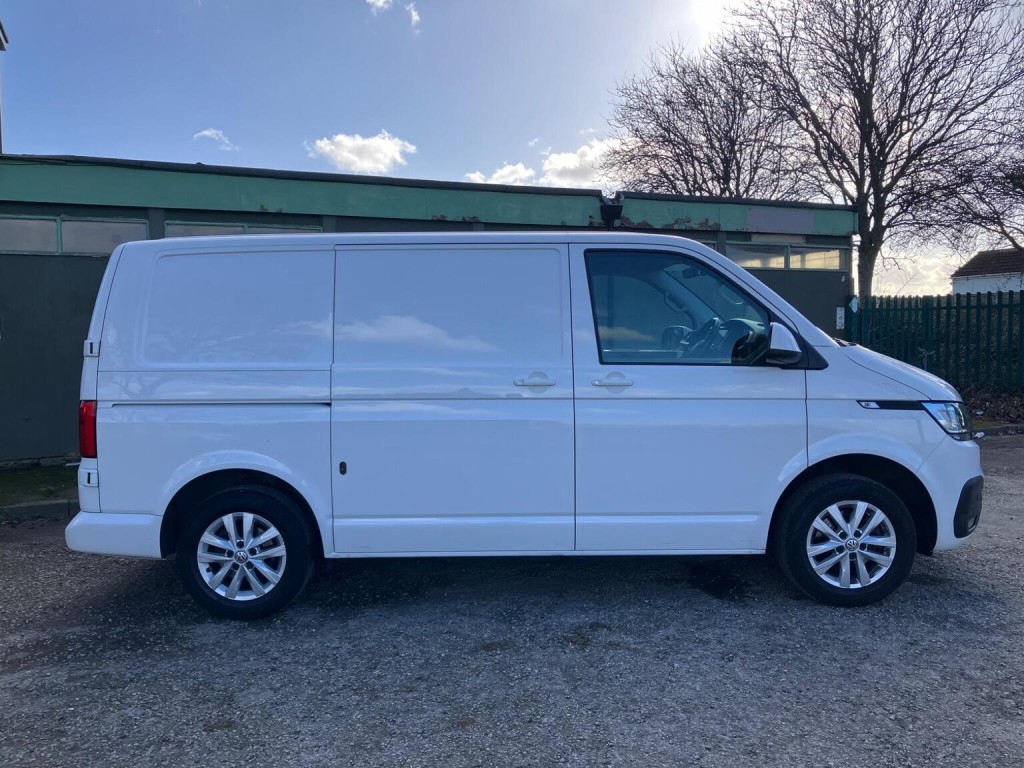 VOLKSWAGEN TRANSPORTER