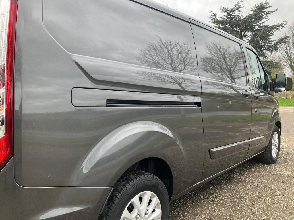 FORD TRANSIT CUSTOM