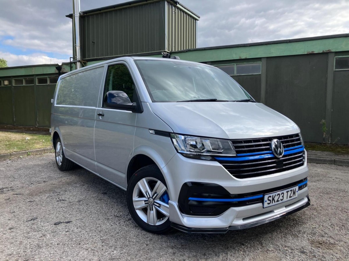 VOLKSWAGEN TRANSPORTER
